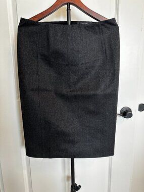 NWT Liverpool Los Angeles Grey Tweed Knit Pencil Skirt Size 10 XM6023NF Work